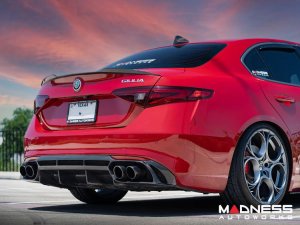 Alfa Romeo Giulia Diffuser - Carbon Fiber - Estremo - Feroce Carbon - Base Model Alfa Romeo Giulia Diffuser - Carbon Fiber - Estremo - Feroce Carbon - Base Model